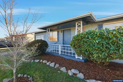 1386 Vanderbeck Ln, Woodburn, OR 97071 - Photo 26