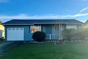 1386 Vanderbeck Ln, Woodburn, OR 97071 - Photo 28