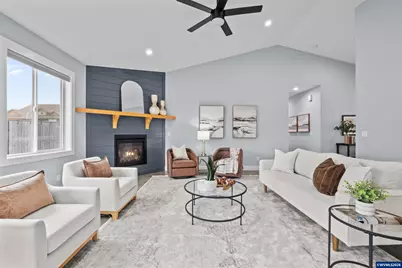 819 Riley Dr, Silverton, OR 97381 - Photo 6