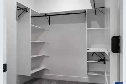 819 Riley Dr, Silverton, OR 97381 - Photo 22