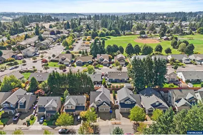 19537 Morrie Dr, Oregon City, OR 97045 - Photo 44