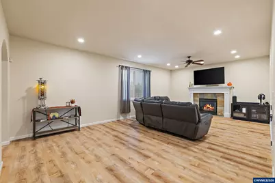 19537 Morrie Dr, Oregon City, OR 97045 - Photo 8