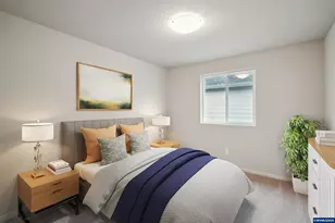 714 Merriott Ln, Woodburn, OR 97071 - Photo 6