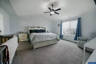 2303 NE Deciduous Ave, Albany, OR 97321 - Photo 30