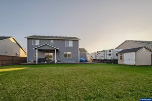 2303 NE Deciduous Ave, Albany, OR 97321 - Photo 38