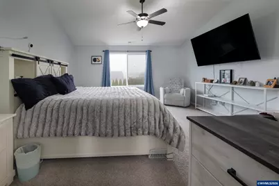 2303 NE Deciduous Av, Albany, OR 97321 - Photo 32