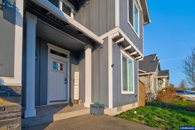 2303 NE Deciduous Av, Albany, OR 97321 - Photo 4