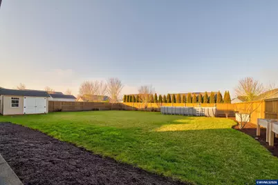 2303 NE Deciduous Av, Albany, OR 97321 - Photo 36