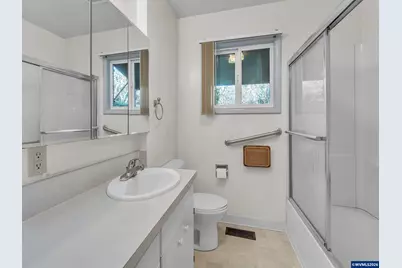 4273 Penny Dr S, Salem, OR 97302 - Photo 18