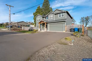 2505 Rogers Ln NW, Salem, OR 97304 - Photo 4