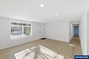 635 Missouri Ave S, Salem, OR 97302 - Photo 6