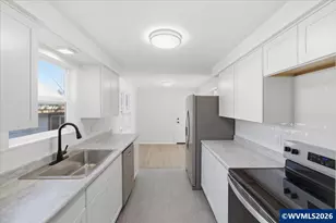 635 Missouri Ave S, Salem, OR 97302 - Photo 12