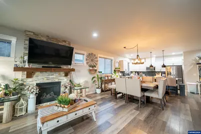 459 NE Cedar St, Sublimity, OR 97385 - Photo 4