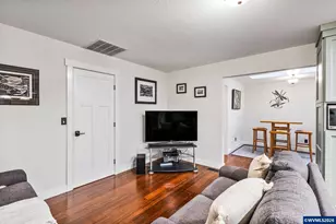 3625 NW Wisteria Pl, Corvallis, OR 97330 - Photo 16