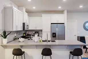 6268 SE Harkness Ln, Hillsboro, OR 97123 - Photo 8