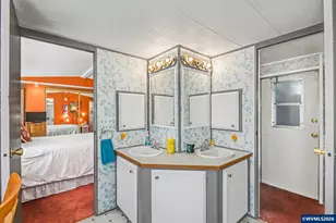 1199 N Terry St, Eugene, OR 97402 - Photo 12