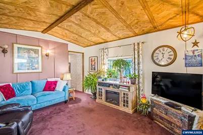 1199 N Terry St, Eugene, OR 97402 - Photo 8