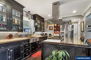 817 Main St, Lyons, OR 97358 - Photo 10