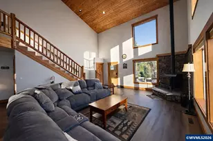 125 Melgard Ct, Detroit, OR 97342 - Photo 10