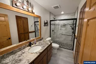 125 Melgard Ct, Detroit, OR 97342 - Photo 16