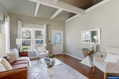 1065 22nd St NE, Salem, OR 97301 - Photo 8