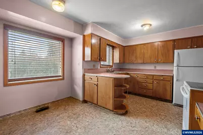 2450 Edgewood Av NE, Salem, OR 97301 - Photo 8