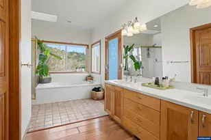 6455 NW Sisters Pl, Corvallis, OR 97330 - Photo 20