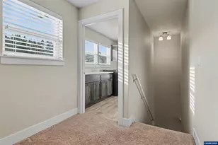 5657 Boundary Dr S, Salem, OR 97306 - Photo 20