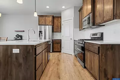 5657 Boundary Dr S, Salem, OR 97306 - Photo 14