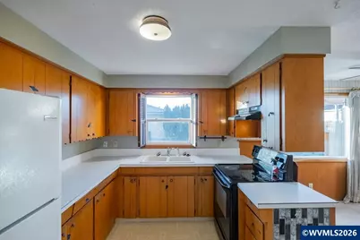 3764 Ivy St NE, Salem, OR 97305 - Photo 14