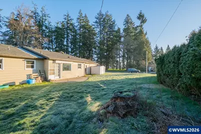 3764 Ivy St NE, Salem, OR 97305 - Photo 32