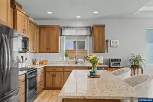 1687 Wilson Ct, Monmouth, OR 97361 - Photo 14