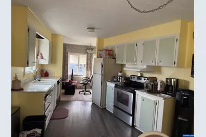 194 Broadmore Av NE, Salem, OR 97301 - Photo 14