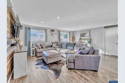 396 Clover St, Aumsville, OR 97325 - Photo 12