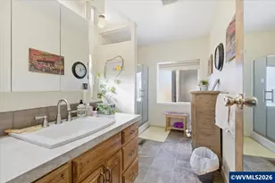 3800 E Mountain View Dr SE, Albany, OR 97322 - Photo 14