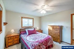 31867 Lawrence St, Lebanon, OR 97355 - Photo 14