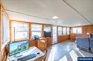 31867 Lawrence St, Lebanon, OR 97355 - Photo 20