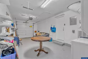 1379 Sallal Rd, Woodburn, OR 97071 - Photo 22