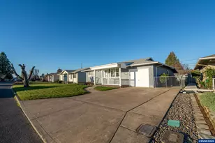 1379 Sallal Rd, Woodburn, OR 97071 - Photo 2