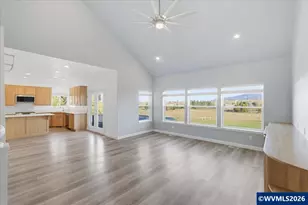 31265 S Main Rd, Lebanon, OR 97355 - Photo 6