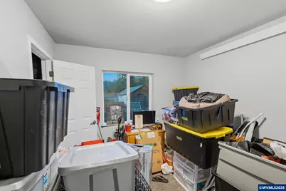 1907 Willow St, Sweet Home, OR 97386 - Photo 12