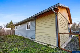 1907 Willow St, Sweet Home, OR 97386 - Photo 18