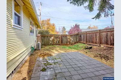 308 A St, Silverton, OR 97381 - Photo 28