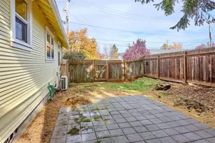 308 A St, Silverton, OR 97381 - Photo 28