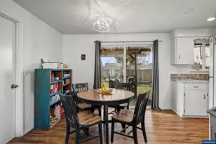 1240 Hood St SE, Albany, OR 97322 - Photo 8