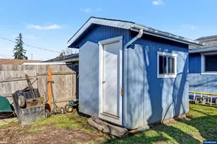 1240 Hood St SE, Albany, OR 97322 - Photo 24