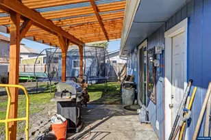 1240 Hood St SE, Albany, OR 97322 - Photo 20