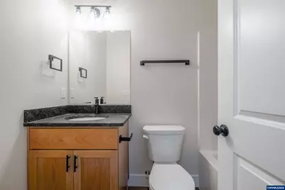 4445 Knotty Pine Ct, Sweet Home, OR 97386 - Photo 32