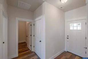 4445 Knotty Pne Ct, Sweet Home, OR 97386 - Photo 20