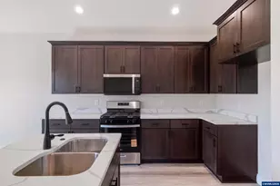 4455 Knotty Pne Ct, Sweet Home, OR 97386 - Photo 24